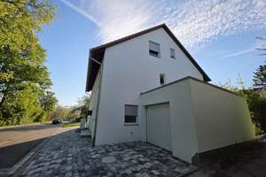 PROVISIONSFREI! - Doppelhaushälfte mit Garten und Garage. 5000€ Küchengutschein zum Frühlingsstart – Sauerbrunnenstr. 19, 74564 Crailsheim – Vorschaubild 3