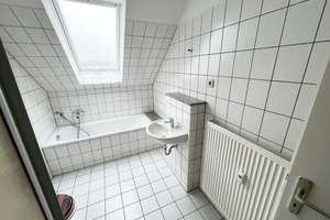 Charmante Gemütlichkeit auf dem Sonnenberg: Ihre neue 3-Zimmer-Wohnung mit viel Platz zum Wohlfühlen – Uhlandstr. 35, 9130 Sonnenberg, Chemnitz – Vorschaubild 6