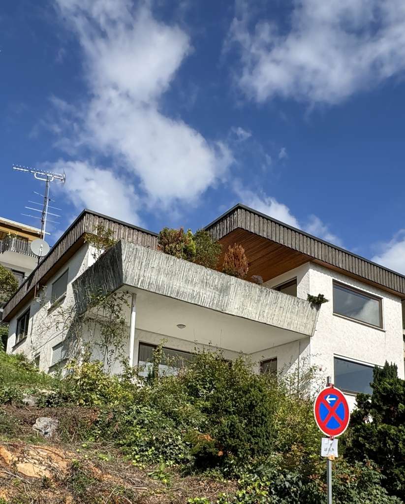 Charmantes Einfamilienhaus mit Ausbaupotenzial in ruhiger Lage von Leonberg-Ramtel