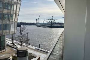 Maritimes Wohnen mit Elbblick im Luxustower FiftyNine Strandkai // Bestlage HafenCity – Die vollständige Adresse der Immobilie erhältst du vom Anbieter., 20457 HafenCity, Hamburg – Vorschaubild 2