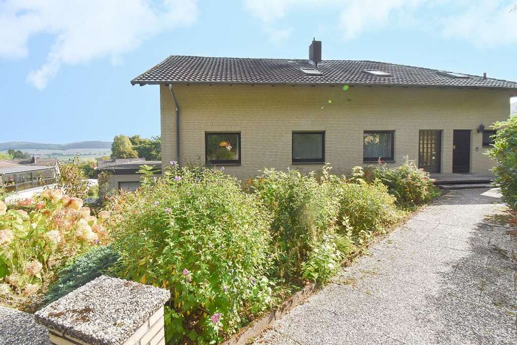 Immobilie in Duingen - Marienhagen bei Alfeld, Leine: Idyllisches Haus in ruhiger Lage, perfekt für Familien! - Bild 0