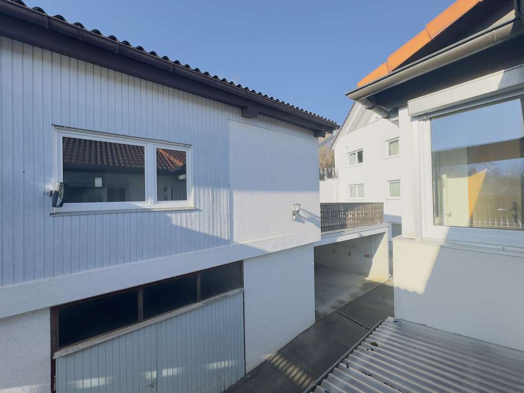 Immobilie in Lenningen - Viel Raum für Ideen – Arbeiten, Wohnen und Investieren unter einem Dach - Bild 2