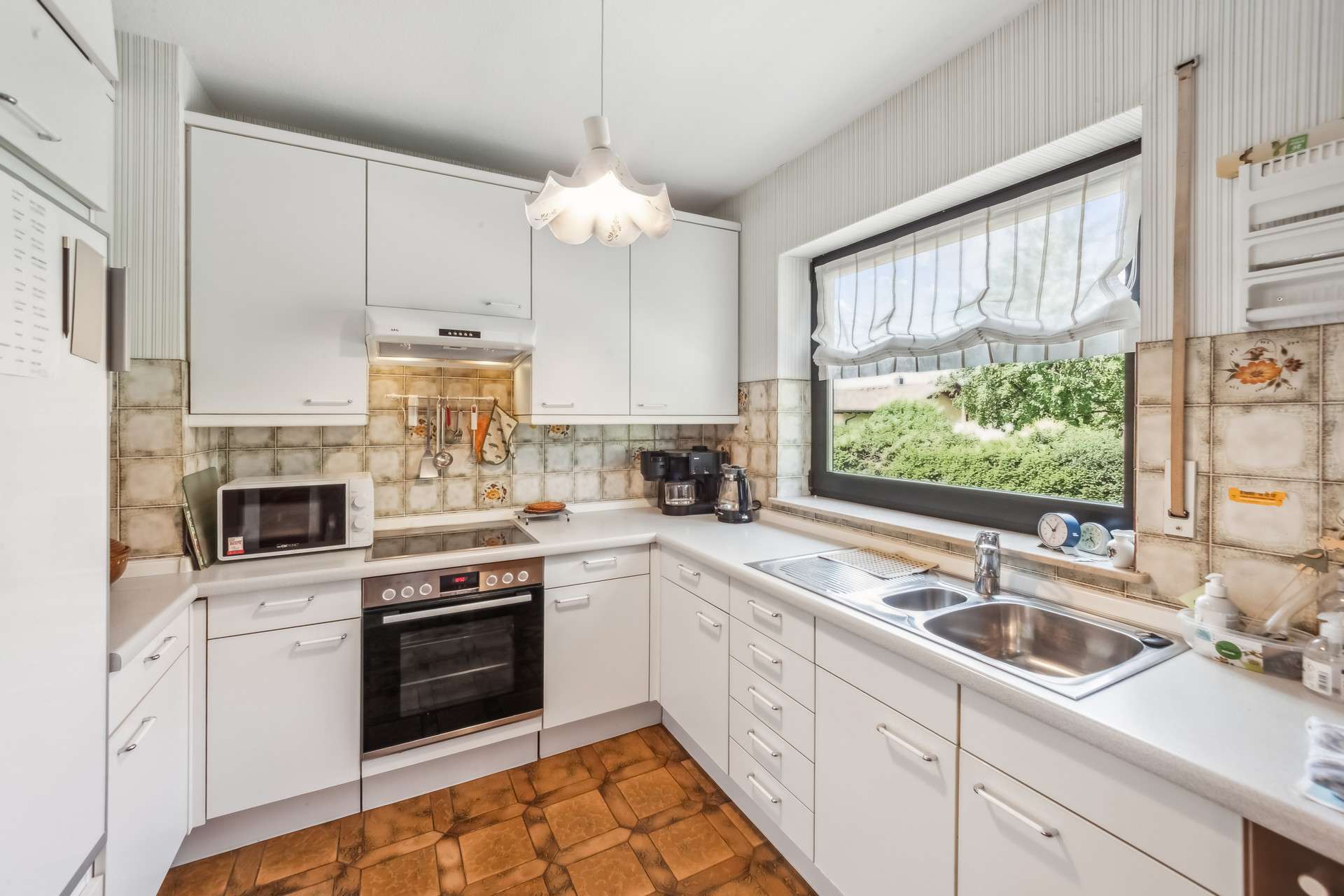 Immobilie in Kleinostheim - Wohnen, wo andere Urlaub machen – Ihr Zuhause mit Mainblick und Gartenidylle - Bild 7