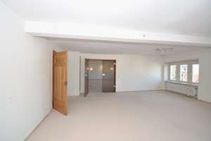 Exklusive 3-Zimmer Wohnung im 4. OG mit Balkon und barrierefreiem Zugang, 211,86 qm, Kulturdenkmal – Nowackanlage 11, 76137 Südstadt, Karlsruhe – Vorschaubild 13