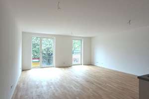 Geräumige 3-Zimmerwohnung mit Terrasse, Loggia und Stellplatz in Bahrenfeld!