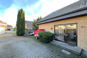 Gepflegtes Ein-/Zweifamilienhaus mit Garten und Doppelgarage in begehrter Lage von Wiedenbrück – Die vollständige Adresse der Immobilie erhältst du vom Anbieter., 33378 Rheda-Wiedenbrück – Vorschaubild 5