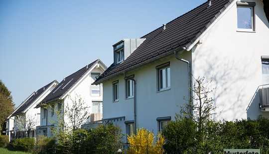 Bild von 2-Familien-Doppelhaushälfte - provisionsfrei