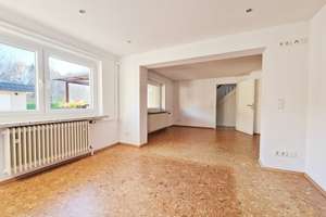 gepflegtes und modernisiertes Wohnhaus mit Garagen und einem schönem Grundstück – Die vollständige Adresse der Immobilie erhältst du vom Anbieter., 24647 Wasbek – Vorschaubild 9