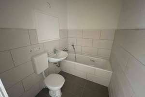 Super Aussicht aus deinem 1 Zimmer Apartment | + EBK auf Wunsch – Neuplanitzer Straße 33, 8062 Neuplanitz, Zwickau – Vorschaubild 6