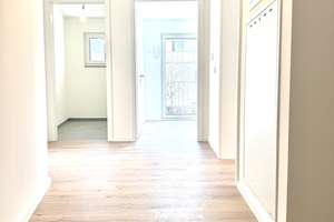 Exklusiver Neubau in Forstenried: Traumhafte 3 Zimmerwohnung mit Balkon – Die vollständige Adresse der Immobilie erhältst du vom Anbieter., 81476 Forstenried, München – Vorschaubild 2