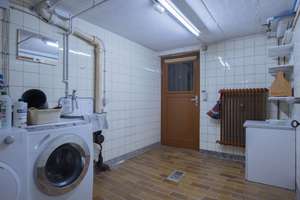 Attraktives REH mit schönem Garten und Garage in guter, ruhiger Wohnlage von Nieder-Eschbach. – 60437 Nieder-Eschbach, Frankfurt am Main – Vorschaubild 25