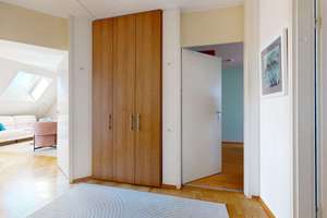 Attraktive Maisonette-Wohnung mit zwei Südbalkonen in Kirchheim – Die vollständige Adresse der Immobilie erhältst du vom Anbieter., 85551 Kirchheim bei München – Vorschaubild 11
