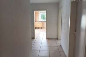 Gepflegte 3-Zimmer-Dachgeschosswohnung mit Balkon und EBK in Augsburg-Hochzoll – Weißenseestraße 22, 86163 Hochzoll-Süd, Augsburg – Vorschaubild 7