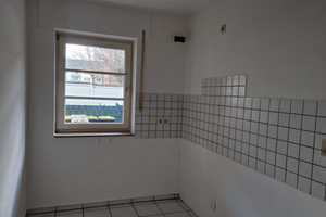 Gemütliches Single- bzw. Pärchennest  mit romantischer Terrasse ! Gesuchte Lage zur Brucknerallee ! – Cecilienstr. 23, 41236 Mönchengladbach – Vorschaubild 8