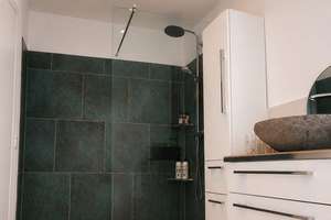 Augsburg-Spickel/Innenstadt: Hochwertig renovierte 3-Zimmer-Wohnung mit 2 Balkonen in Bestlage – Die vollständige Adresse der Immobilie erhältst du vom Anbieter., 86161 Bahnhofs-, Bismarckviertel, Augsburg – Vorschaubild 10