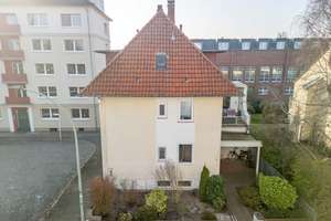 Attraktives Mehrfamilienhaus in gefragter Lage von Bremerhaven-Geestemünde am Holzhafen – Die vollständige Adresse der Immobilie erhältst du vom Anbieter., 27570 Geestemünde, Bremerhaven – Vorschaubild 2