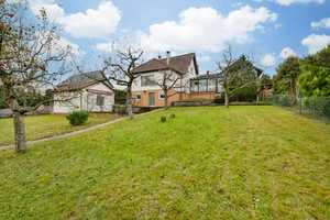 Stilvolles Wohnhaus mit großem Grundstück! – Enzkreis – Vorschaubild 7