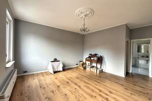 Ein Haus mit Seele – Stilvolles 2-Familienhaus unter Ensembleschutz in Wiesbaden-Dotzheim – Die vollständige Adresse der Immobilie erhältst du vom Anbieter., 65199 Dotzheim, Wiesbaden – Vorschaubild 7
