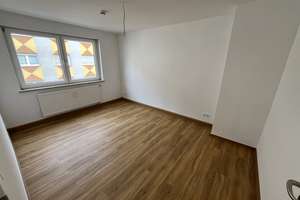 Helle 3-Zimmer Wohnung mit Balkon in Nürnberg-Veilhof – Die vollständige Adresse der Immobilie erhältst du vom Anbieter., 90489 Veilhof, Nürnberg – Vorschaubild 4