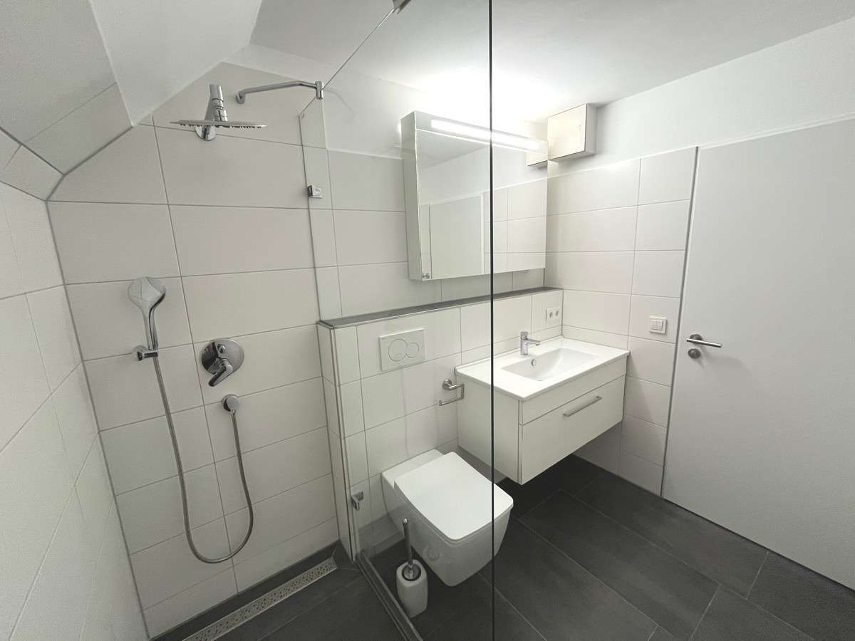 Immobilie in Bad Bellingen - Traumhafte Maisonette-Wohnung mit Fernsicht - Bild 10