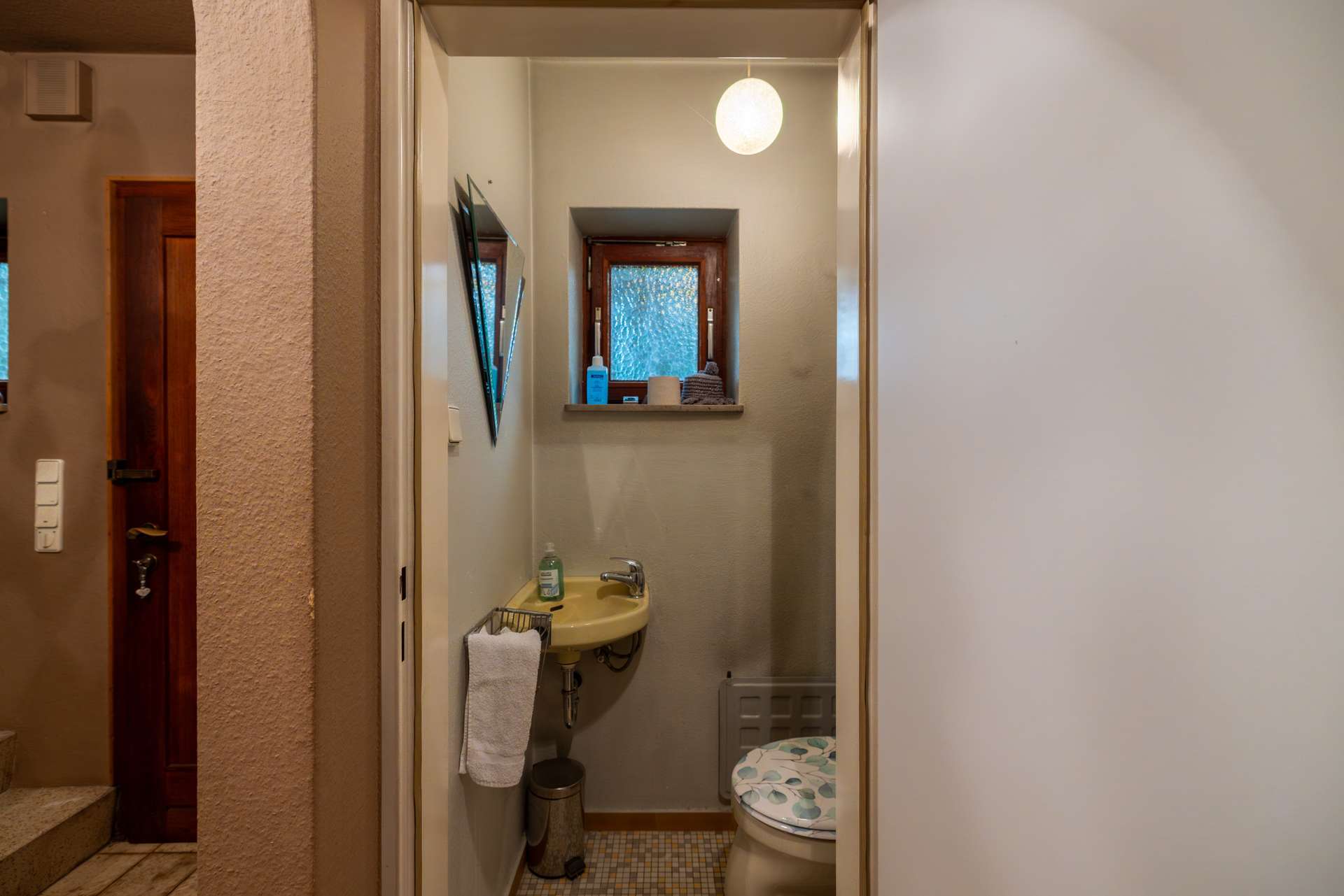 Einfamilienhaus in Hamburg-Niendorf: Großzügiges Grundstück mit Zukunftspotential in begehrter Lage, Hamburg – Bild 4