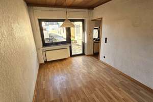 Renovierungsbedürftiges Reihenmittelhaus in Essen-Katernberg – Die vollständige Adresse der Immobilie erhältst du vom Anbieter., 45327 Katernberg, Essen – Vorschaubild 4
