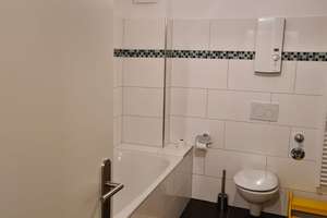 Schöne 1-Zimmer Wohnung mit Balkon und modernisiertem Badezimmer – Münzstr. 19, 47051 Altstadt, Duisburg – Vorschaubild 4