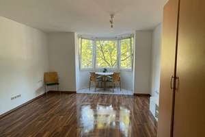 Stilvolle 1-Zimmer-Wohnung mit EBK in Düsseldorf - Nähe Universität - mit Tiefgaragen-Stellplatz – Kölner Landstraße 119, 40591 Wersten, Düsseldorf – Vorschaubild 6