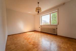 Zweifamilienhaus: Eigennutzung + Vermietung | großes Grundstück | 8 Stellplätze | ruhige Lage – Die vollständige Adresse der Immobilie erhältst du vom Anbieter., 89079 Gögglingen, Ulm – Vorschaubild 16