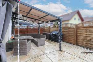 Moderne DHH mit eigenem Garten in Ortsrandlage von Velden! – Die vollständige Adresse der Immobilie erhältst du vom Anbieter., 84149 Velden – Vorschaubild 2