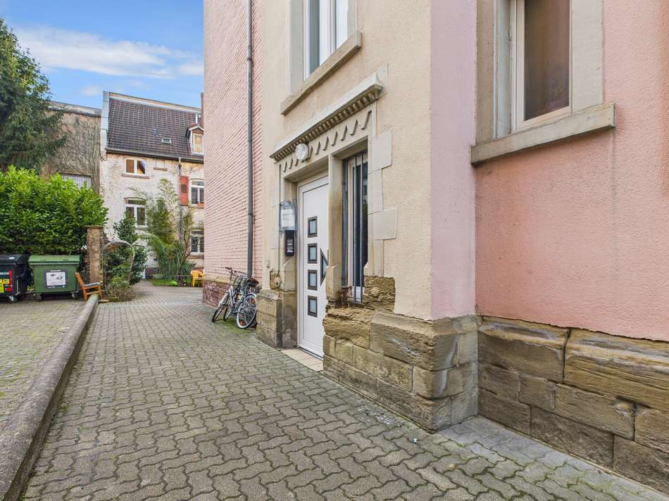 04 Eingang Vorderhaus