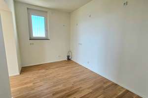 heller Neubau - zwei Bäder - Rund-um-Balkon - getrennte Küche - SOMMERAKTION *SPAREN SIE BIS ZU DREI – 68309 Käfertal, Mannheim – Vorschaubild 2