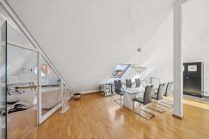 Exklusive Penthouse-Maisonette am Waldfriedhof – Großzügiges Wohnen auf zwei Ebenen – Die vollständige Adresse der Immobilie erhältst du vom Anbieter., 81377 Am Waldfriedhof, München – Vorschaubild 6