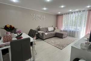 Top geschnittene 3,5-Zimmer-Wohnung mit Balkon, Garage und hochwertiger Modernisierung