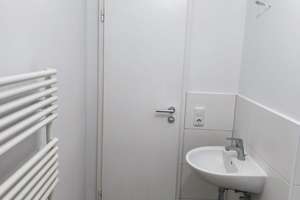 Property thumbnail 9