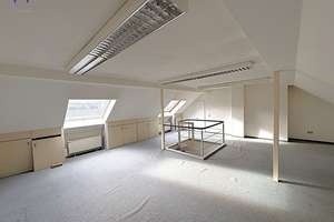 Aachen-Laurensberg! Elegante Dachgeschosswohnung mit ausgebauten Spitzboden. – Die vollständige Adresse der Immobilie erhältst du vom Anbieter., 52072 Laurensberg (Statistischer Bezirk), Aachen – Vorschaubild 3