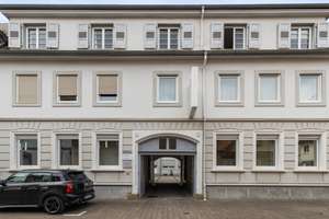 Sichern Sie Ihre Zukunft!
Gewerbliche und wohnwirtschaftliche Gebäudemixtur im Herzen von Durlach – Die vollständige Adresse der Immobilie erhältst du vom Anbieter., 76227 Durlach, Karlsruhe – Vorschaubild 48