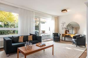 Reinbek Klosterbergen: Schönes Mittelreihenhaus mit Vollkeller, Garage und Sanierungsbedarf – Holsteiner Straße 13b, 21465 Reinbek – Vorschaubild 4
