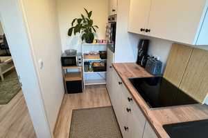 Möblierte 2-Zimmer-Wohnung in Wandsbek mit Balkon, Garten und hochwertiger Ausstattung (All-Incl.) – Thiedeweg 28, 22047 Hamburg – Vorschaubild 4