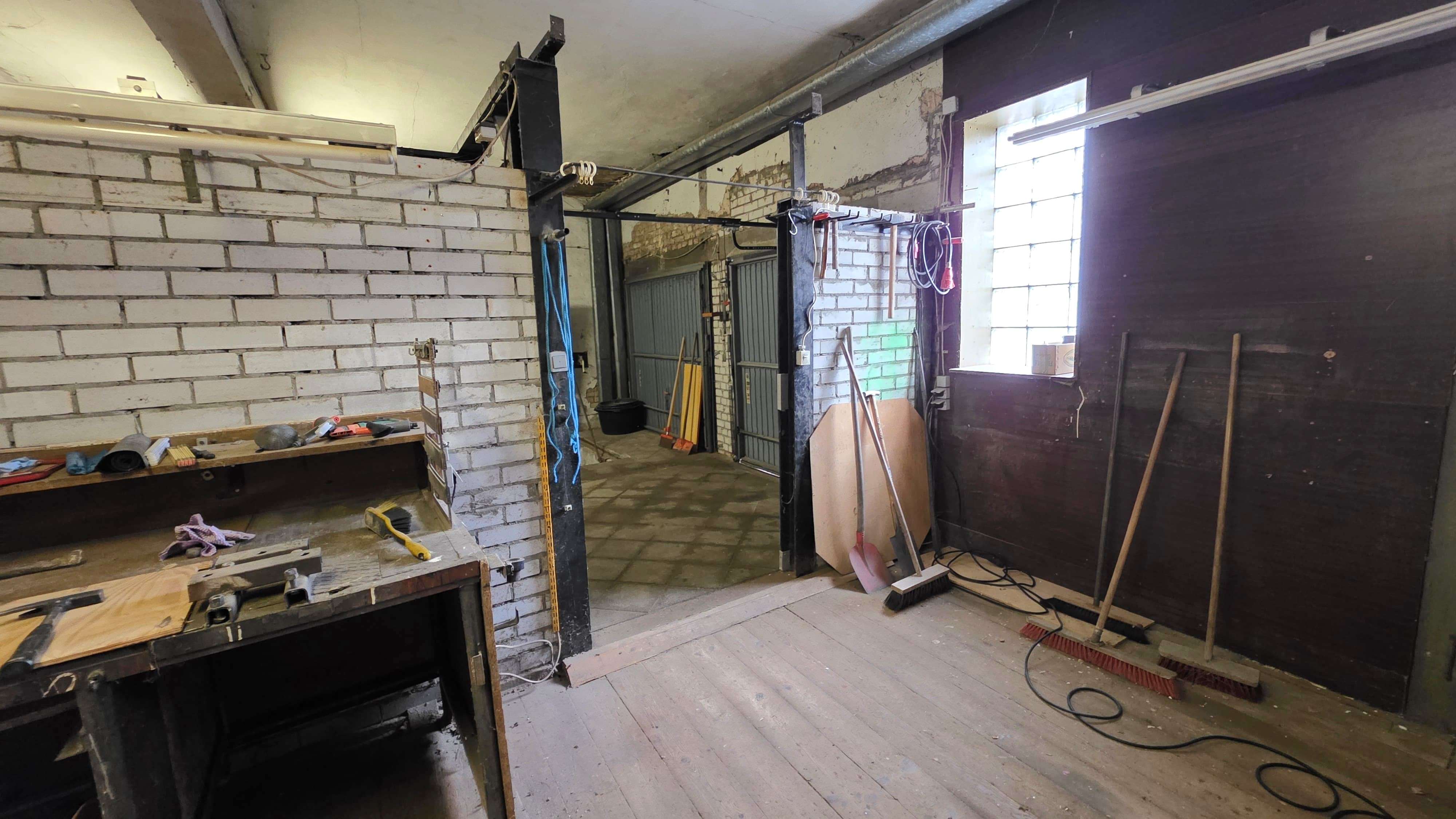 Immobilie in Philippsburg - 1-2 Familienhaus mit gutem Raumangebot und großen Garagentrakt der ideal für Hobbyhandwerker ist - Bild 53