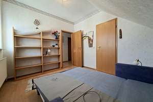 Freistehendes Einfamilienhaus mit sonnigem Garten in Eschwege – Die vollständige Adresse der Immobilie erhältst du vom Anbieter., 37269 Eschwege – Vorschaubild 11