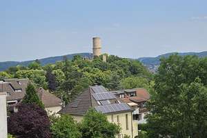 Exklusive 5-Zimmer-Maisonetten-Wohnung mit dem schönsten Ausblick – Die vollständige Adresse der Immobilie erhältst du vom Anbieter., 53177 Schweinheim, Bonn – Vorschaubild 2