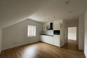 TOP 35 QM 2 Zi-Wohnung, EBK, Fußbodenheizung, Regendusche, Kamera, Smarthome – Selbecker Str. 26, 58091 Eilpe, Hagen – Vorschaubild 3