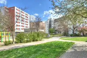 Property thumbnail 3