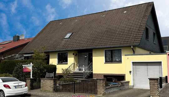 Bild von Viel Wohnfläche für ein bis zwei Familien! - Wohnreserve vorhanden, gewerbliche Nutzung möglich