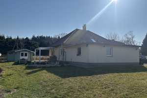 Gepflegter Bungalow mit 1 ha großem Grundstück zentral auf Rügen  – Rügen (Kreis) – Vorschaubild 3