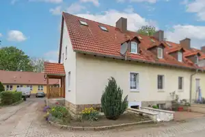 Sofort wohlfühlen: 4-Zi.-REH mit Garten und Carport in guter Lage von Bad Lauchstädt – Saalekreis – Vorschaubild 14