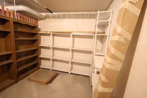 Komplettsanierung - alles neu! Helle 2,5-Zimmer-Wohnung mit großem Balkon! – München – Vorschaubild 12