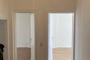 4-Zimmerwohnung mit Balkon im 1. OG in einem sanierten Altbau in Lichtenberg – Magdalenenstraße 21, 10365 Lichtenberg (Ortsteil), Berlin – Vorschaubild 3