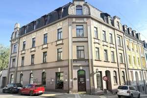 Denkmalgeschütztes Mehrfamilienhaus als Kapitalanlage mit 8 Wohnungen & Ladenlokal